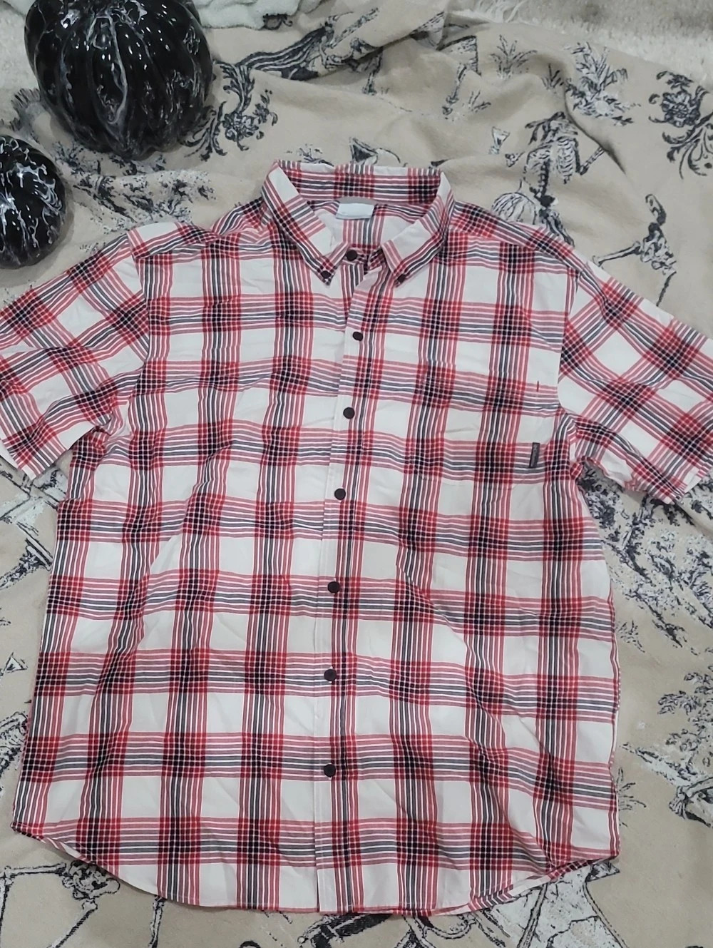Columbia Plaid Button Down in Red & White